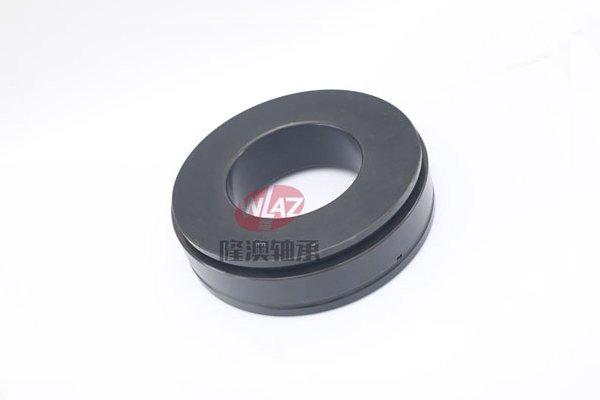 關節(jiē)軸承的維護與(yu)保養：延長使用(yong)壽命的關鍵措(cuo)施